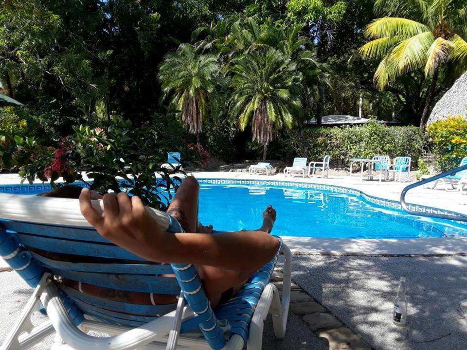 Mal Pais Surf Camp Hotell Playa Santa Teresa  Exteriör bild